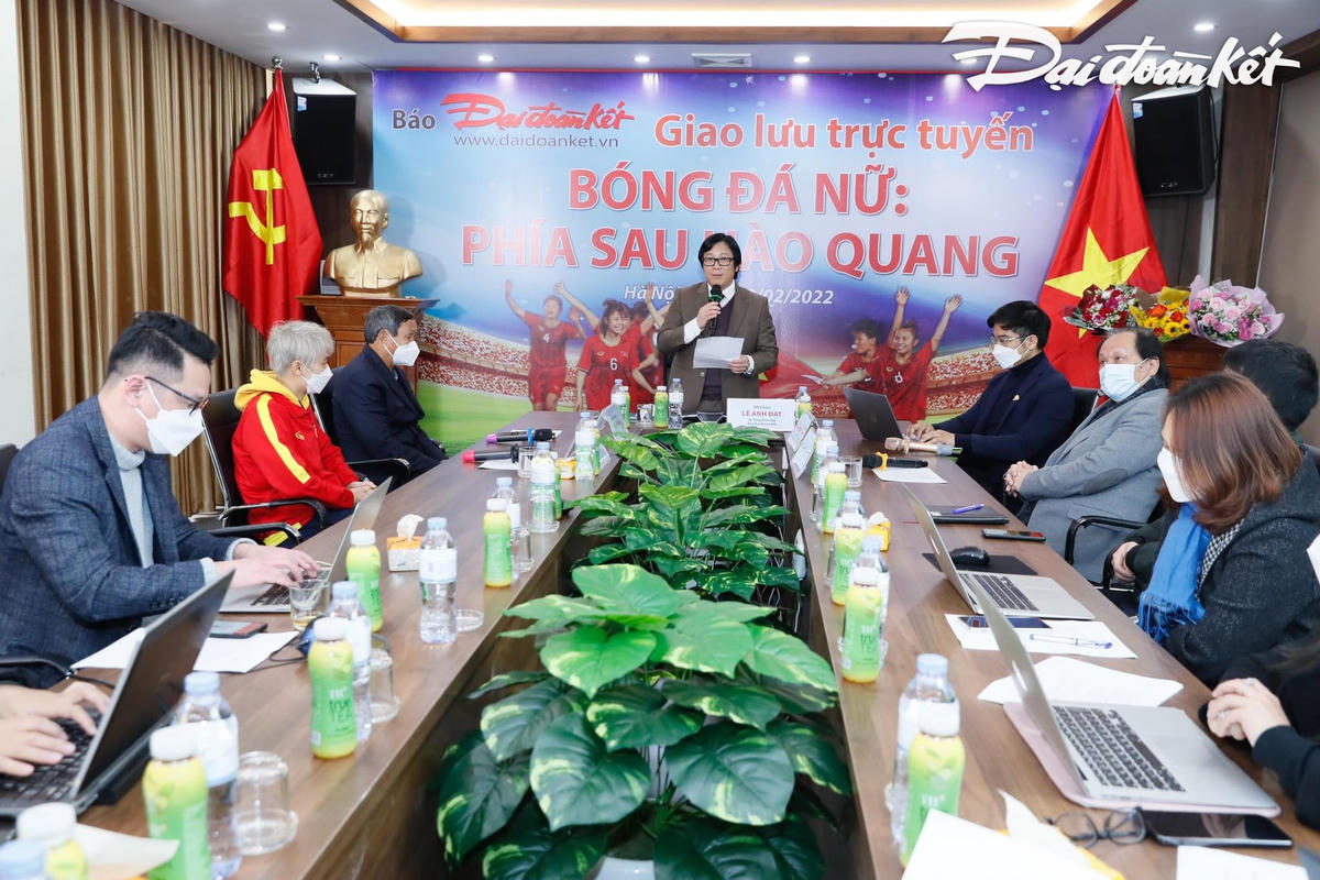 Quang cảnh tọa đàm. Ảnh: Quang Vinh.