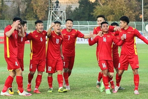 Tuyển Việt Nam: Cơ hội cho người trẻ