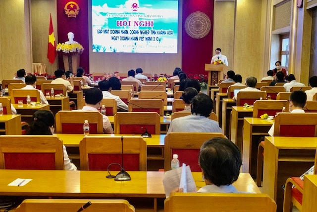 Tỉnh Khánh Hòa gặp mặt các doanh nhân.