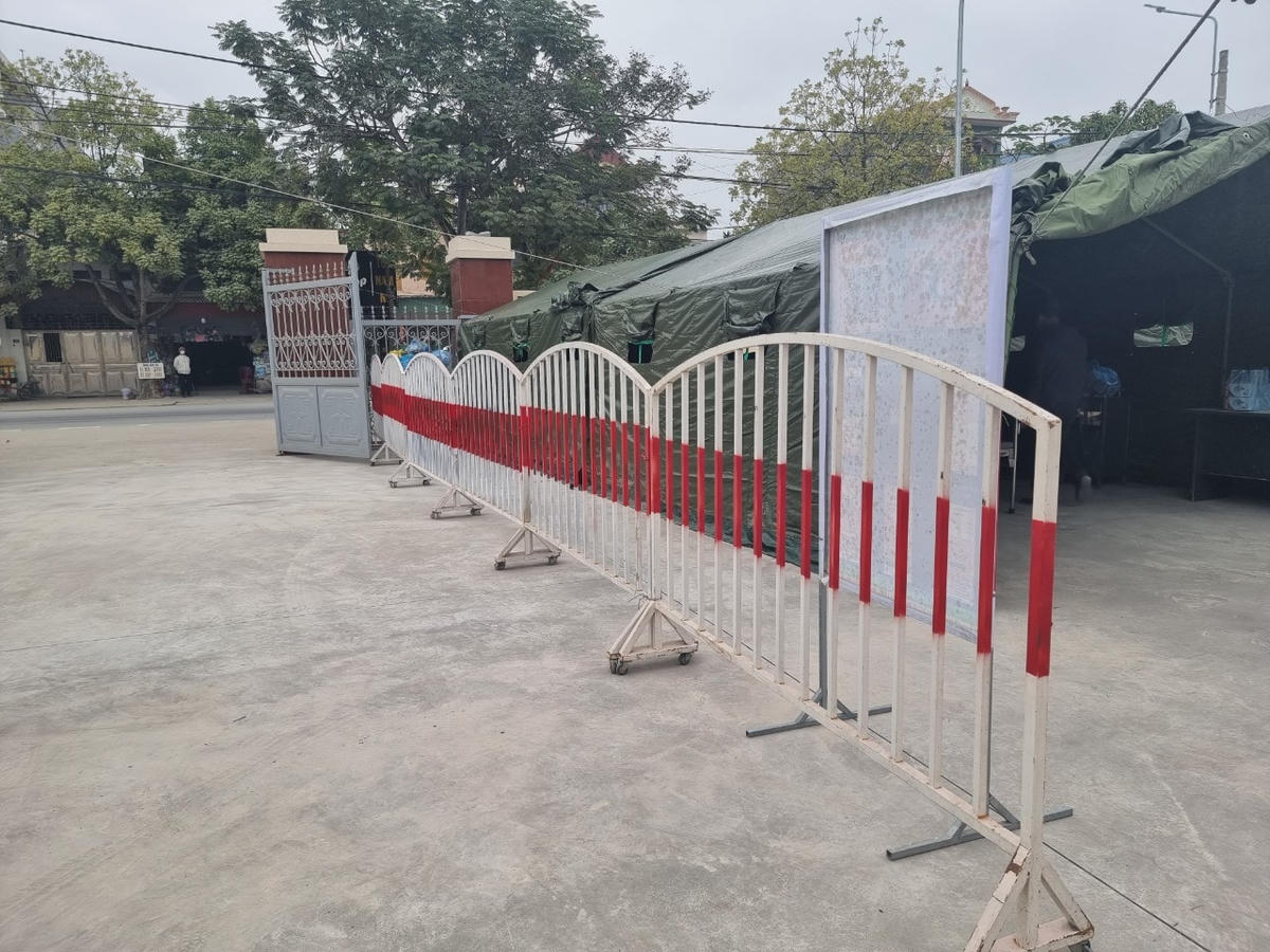 Những cô gái bị nhiễm bệnh được điều trị tại khu cách ly, điều trị tập trung. 