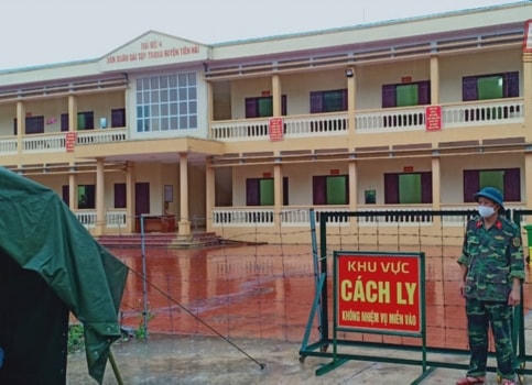 Một số người tiếp xúc gần với BN 714 đang được huyện Tiền Hải (Thái Bình) áp dụng biện pháp cách ly.
