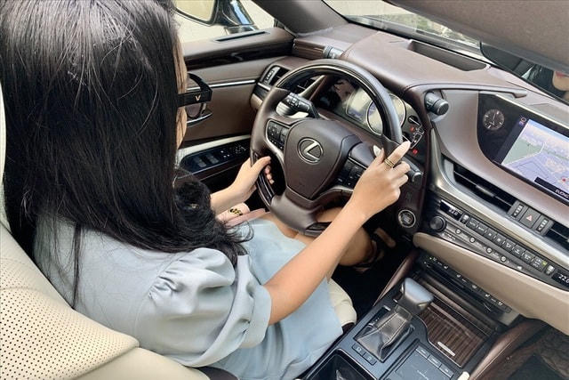 Nguyên nhân vô lăng bị khóa và cách khắc phục đơn giản cho tài xế