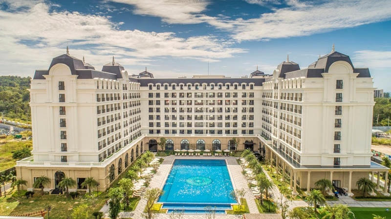 Bất động sản nghỉ dưỡng Phú Quốc được dự báo sẽ hồi phục mạnh mẽ sau khi dịch được kiểm soát. Do đó, đây là thời điểm vàng để “gom hàng” chờ giá tăng.
