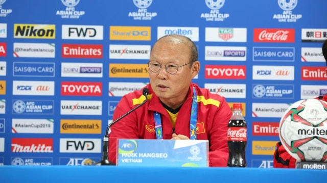 Ông cũng cho rằng đội tuyển Việt Nam thăng tiến chóng mặt vì vượt qua được nỗi sợ hãi.  