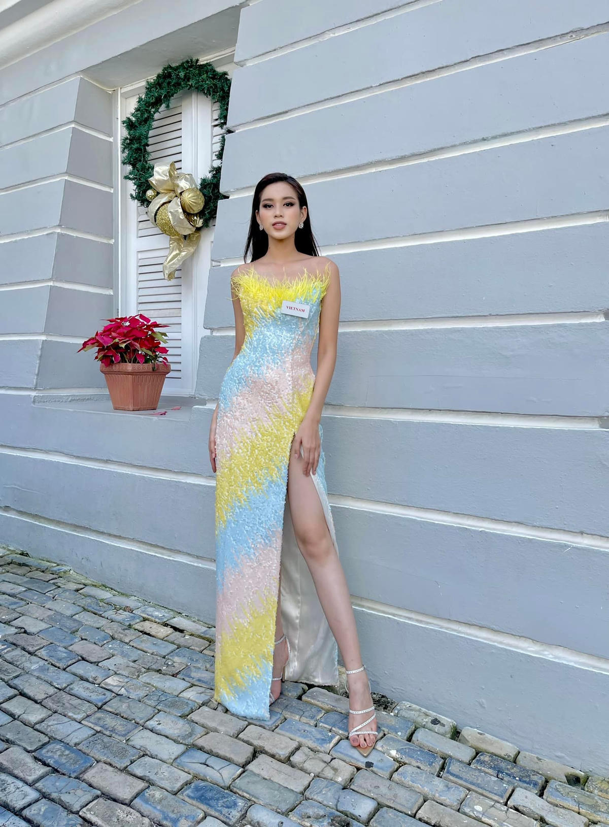 Trong suốt thời gian tham gia Miss World 2021, hoa hậu Đỗ Thị Hà đã thể hiện được tài năng, giữ vững phong độ qua các phần thi và hoạt động bên lề. Đỗ Thị Hà lọt vào top 27 phần thi tài năng, top 13 phần thi Top Model và top 16 phần thi Head to Head Challenge.