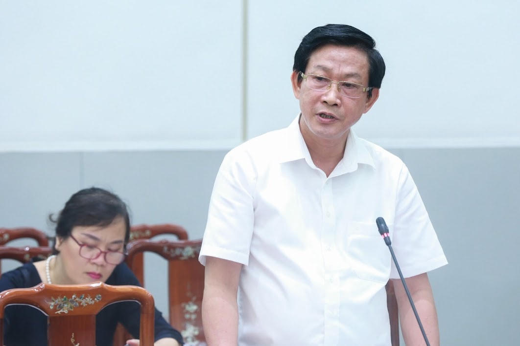 Các đại biểu trao đổi tại Hội nghị. Ảnh: Quang Vinh.