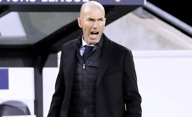 MU được cảnh báo họ có thể mắc sai lầm lớn nếu chọn Zidane .