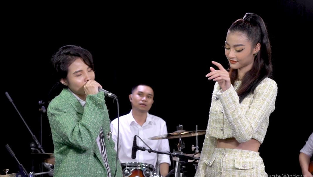 Han Sara mất ngủ, thừa nhận là 'fangirl' khi song ca cùng Vũ Cát Tường