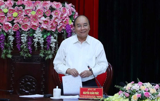 Thủ tướng Nguyễn Xuân Phúc phát biểu tại buổi làm việc. Ảnh VGP/Quang Hiếu.