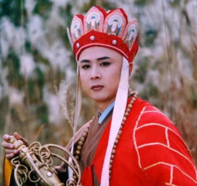 Từ Thiếu Hoa đảm nhiệm vai Đường Tăng trong Tây Du Ký (năm 1986).  