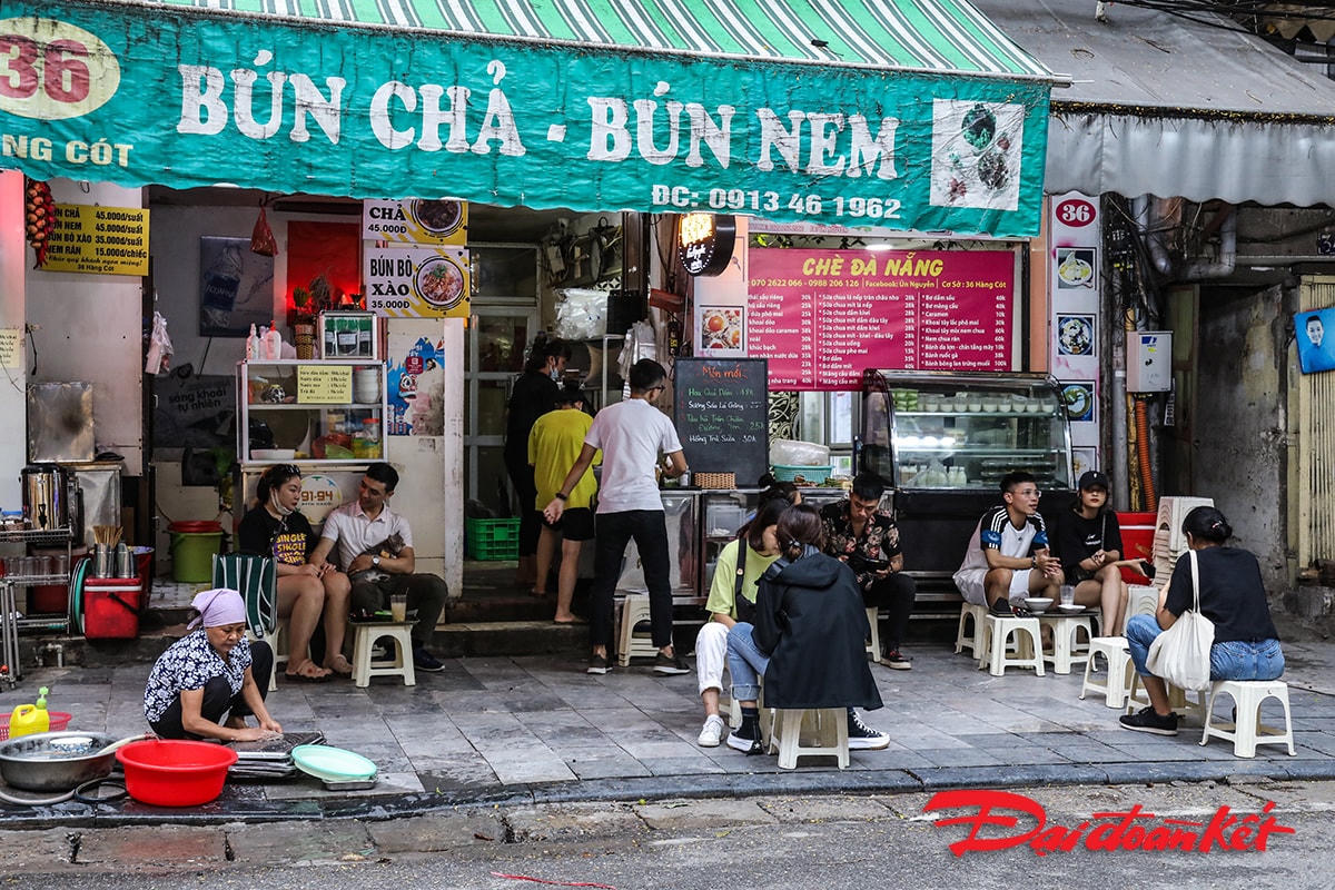 Hà Nội trước giờ giãn cách nhà hàng, cà phê, quán bia