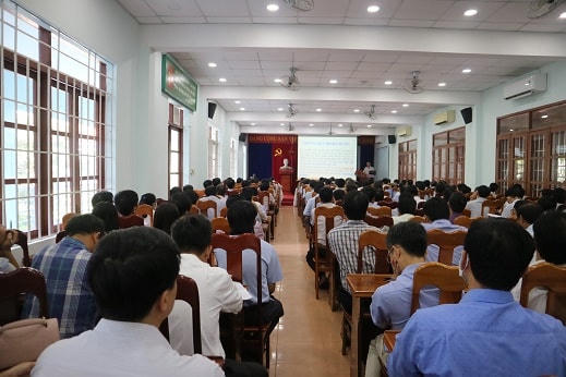 Quang cảnh buổi tập huấn.