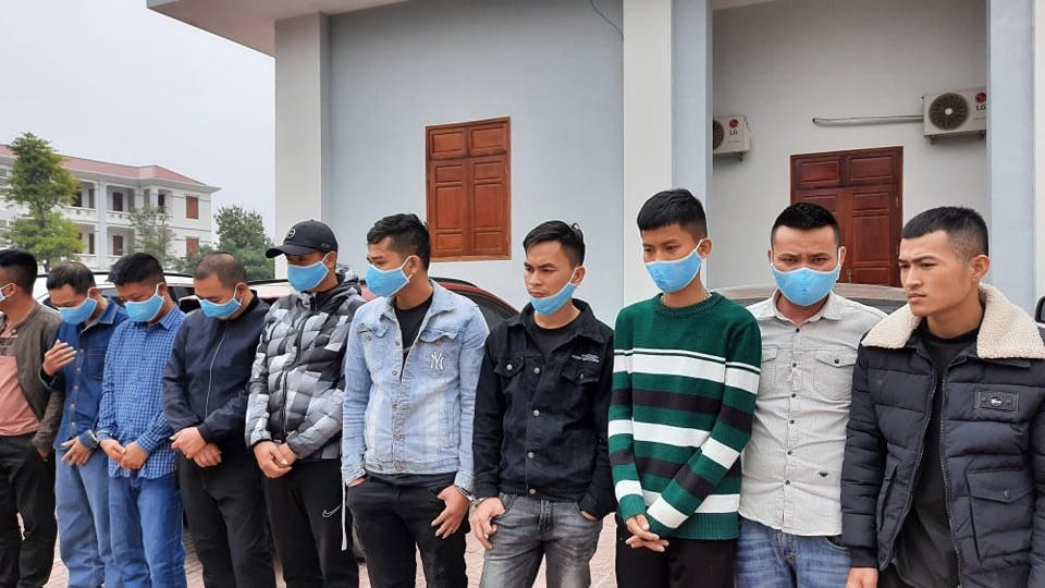Không chỉ các đối tượng là người địa phương, vụ đánh bạc nói trên còn có sự tham gia của nhiều đối tượng đến từ tỉnh Quảng Bình