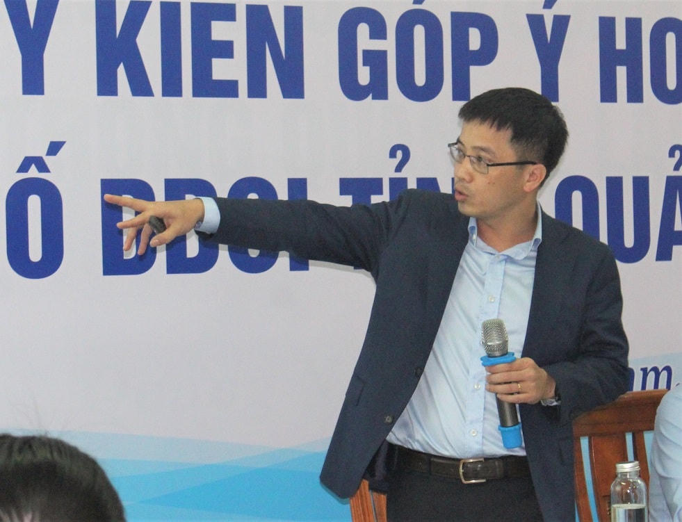 Ông Đậu Anh Tuấn trình bày tại hội thảo.