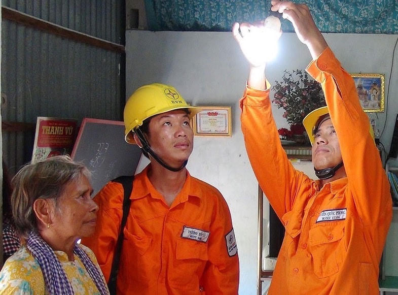 Thực hiện tốt lời dạy của Bác Hồ kính yêu: “Dân vận khéo” thì việc gì cũng thành công.