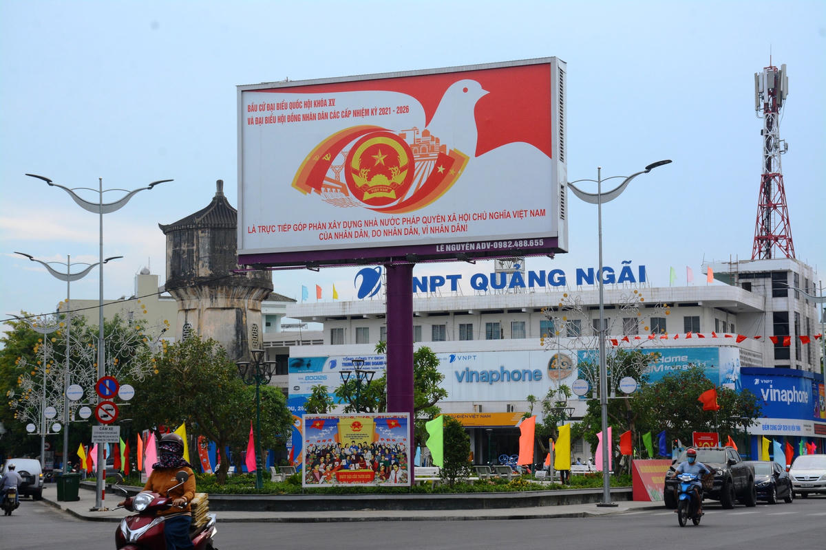 Một pano lớn đặt ngay trong trung tâm thành phố.