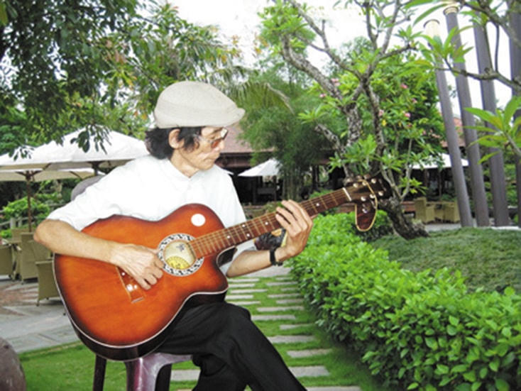 Nhạc sĩ Hoàng Sông Hương.  