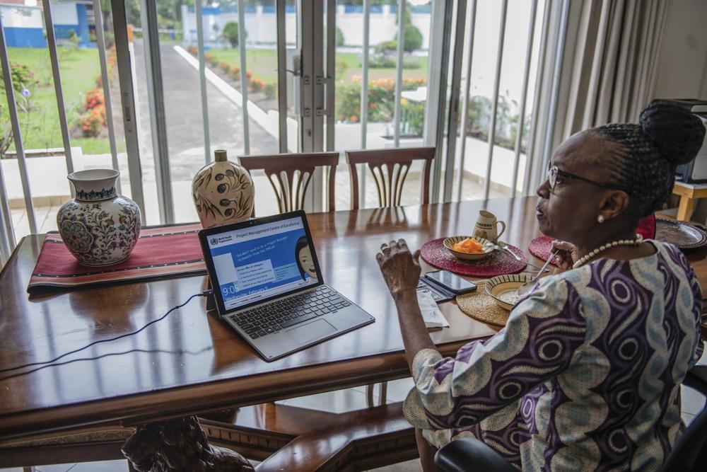 Đối với bà Moeti, giáo dục là trên hết. Ảnh: AP.