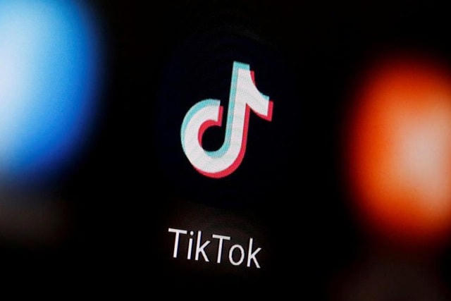 TikTok được giới trẻ Mỹ sử dụng phổ biến. (Ảnh minh họa: Reuters).  