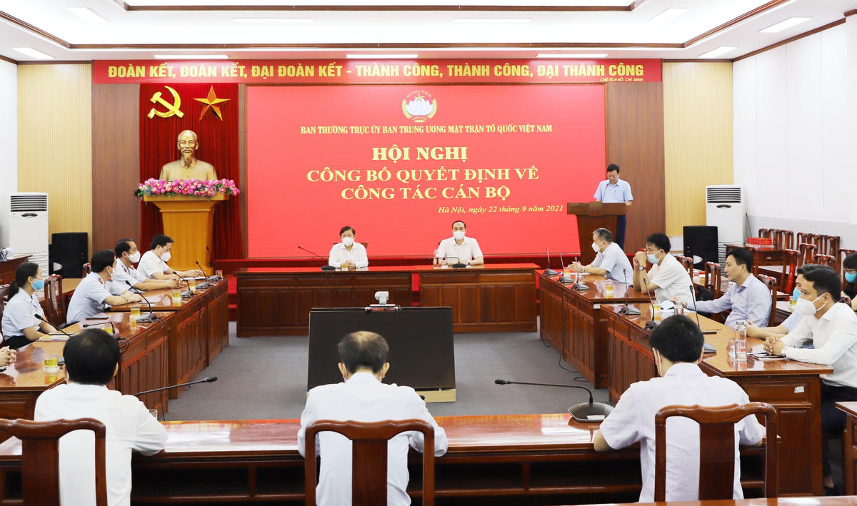 Quang cảnh hội nghị. 