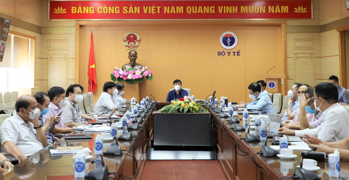 Khung cảnh cuộc họp. Ảnh: Bộ Y tế