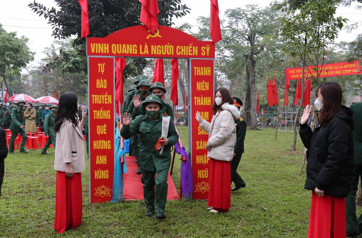 Hơn 50% tân binh Nam Định có trình độ văn hóa THPT trở lên. 
