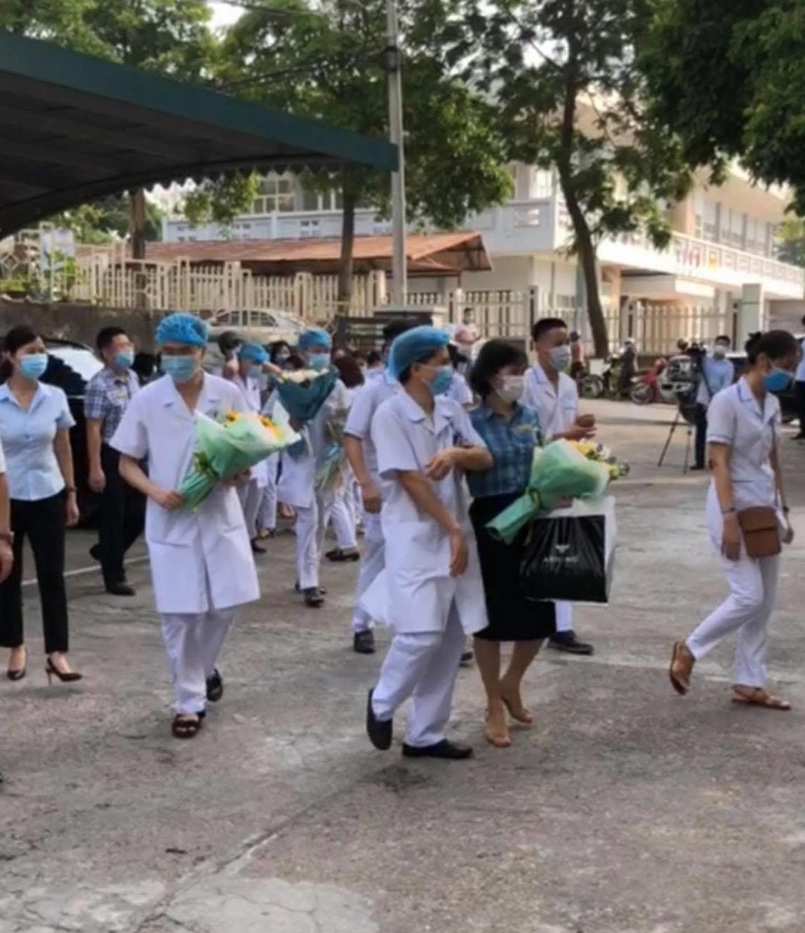 Phú Thọ cử 84 chiến binh áo trắng hỗ trợ dập dịch Bắc Giang