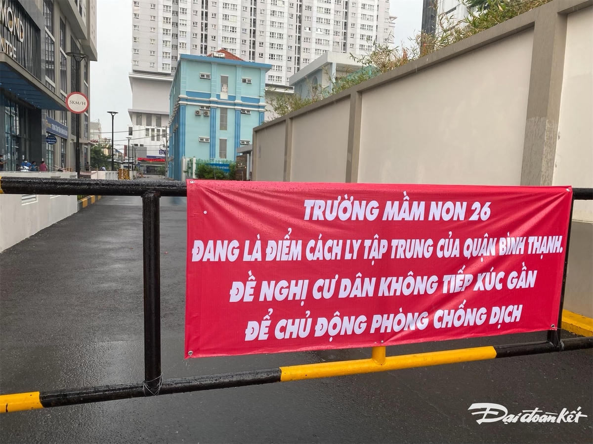 Một trường mầm non được trưng dụng làm khu cách ly tại phường 26, quận Bình Thạnh
