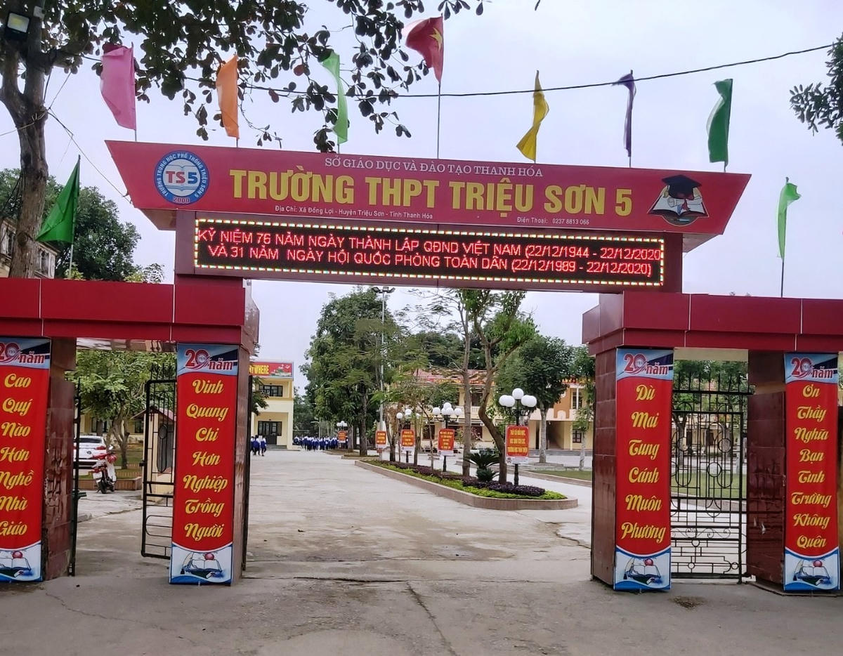 Trường THPT Triệu Sơn 5.