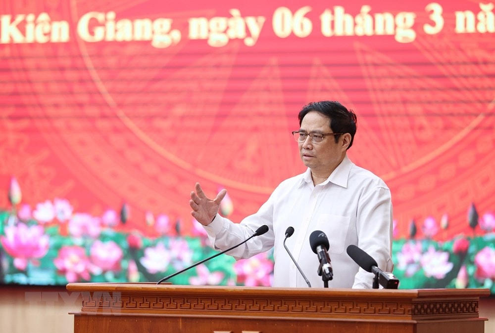 Thủ tướng Phạm Minh Chính kết luận buổi làm việc với lãnh đạo chủ chốt tỉnh Kiên Giang. (Ảnh: Dương Giang/TTXVN).