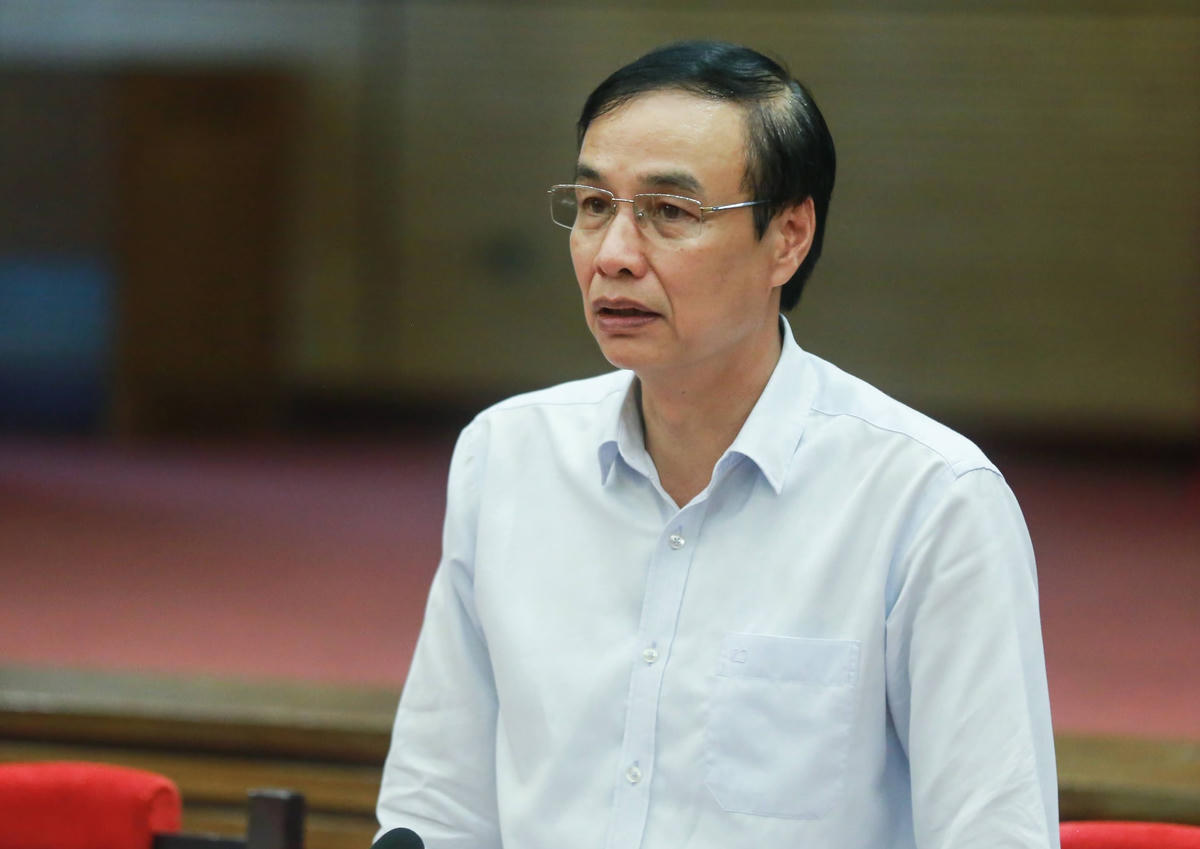 Ông Đào Đức Toàn - Phó Bí thư Thành ủy TP. Hà Nội trả lời thắc mắc của người dân