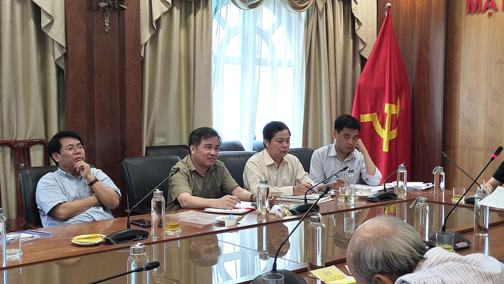 Các đại biểu tham dự cuộc họp. Ảnh: Trung Quân.