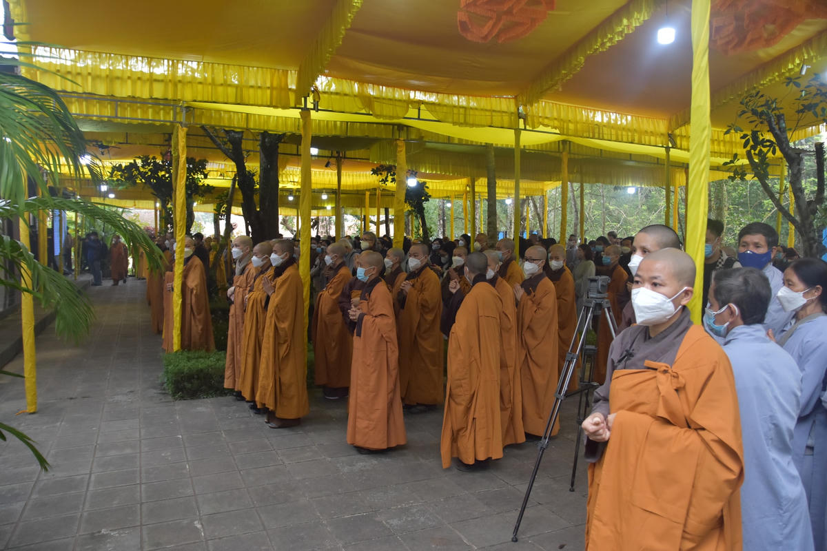 Tang lễ diễn ra trong không khí trang nghiêm. Ảnh: Nguyễn Quốc.
