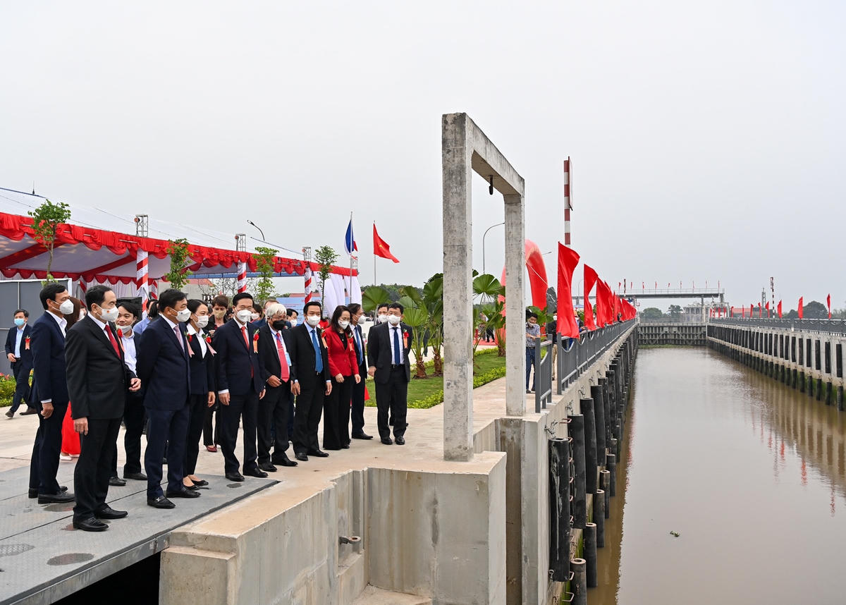 Dự án âu Kim Đài được hoàn thành trong hơn 2 năm, tổng vốn đầu tư là 543,455 tỷ đồng.