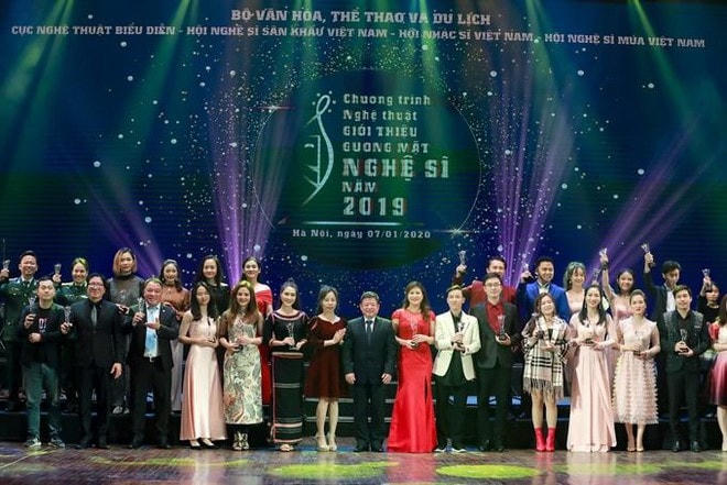 Tôn vinh nghệ sĩ tiêu biểu ngành nghệ thuật biểu diễn năm 2020