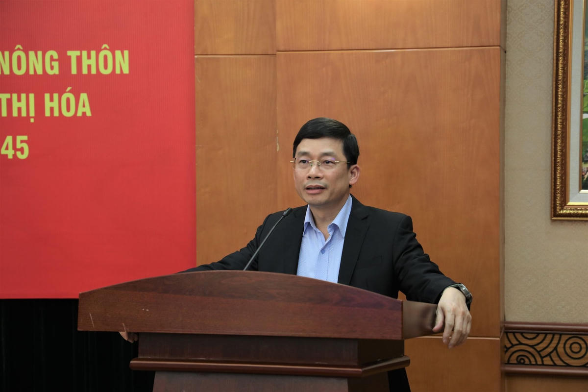 Phó Ban Kinh tế Trung ương Nguyễn Duy Hưng phát biểu kết luận hội thảo.
