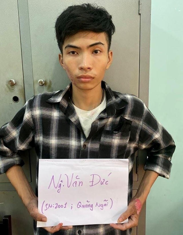 Thiếu nữ 15 tuổi tử vong vì bạn trai đổ xăng lên người dọa đốt
