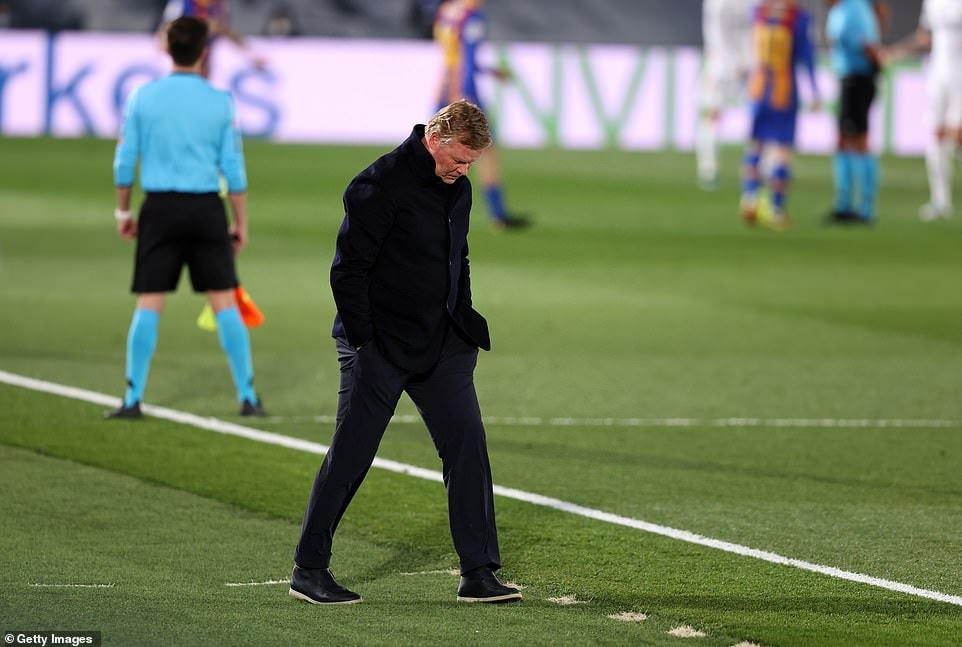 HLV Koeman đã thua đồng nghiệp Zidane ở cả hai trận Siêu kinh điển năm nay.