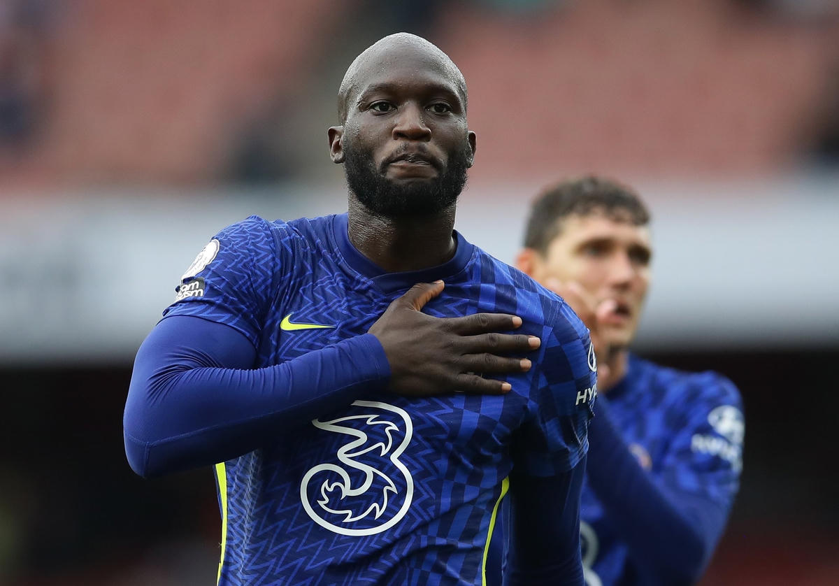 Lukaku dễ thàng có bàn thắng đầu tiên cho Chelsea tại mùa giải năm nay.