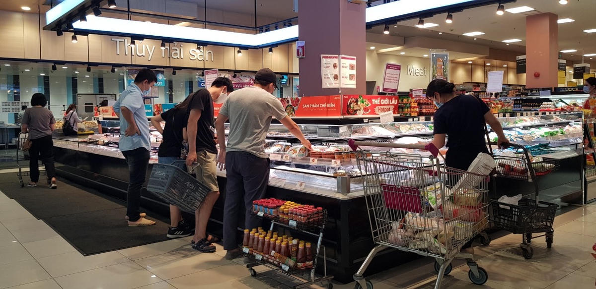 Gian hàng đông lạnh cũng thu hút được nhiều người mua.
