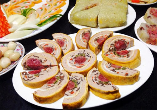 Giò hoa ngũ sắc là món ăn mới vô cùng thơm ngon và lạ miệng.