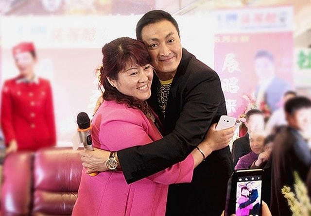 ‘Triển Chiêu’ Hà Gia Kính phong độ, trở thành triệu phú ở tuổi 61