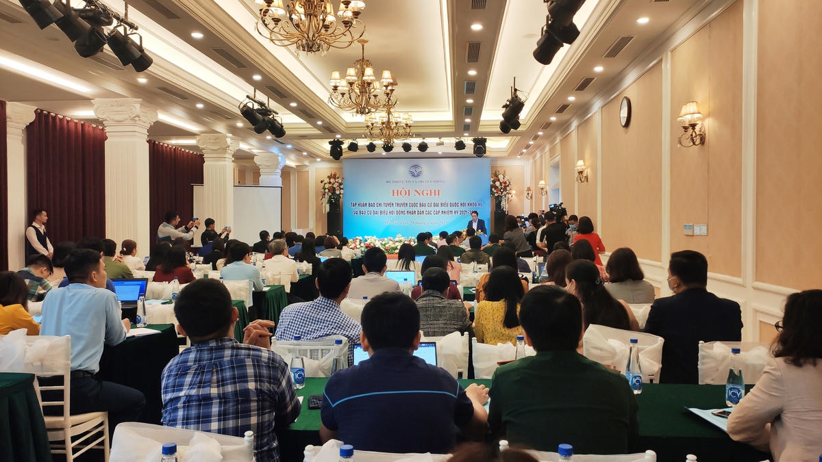 Quang cảnh Hội nghị.