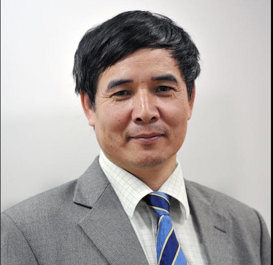 TS Lê Trường Tùng.