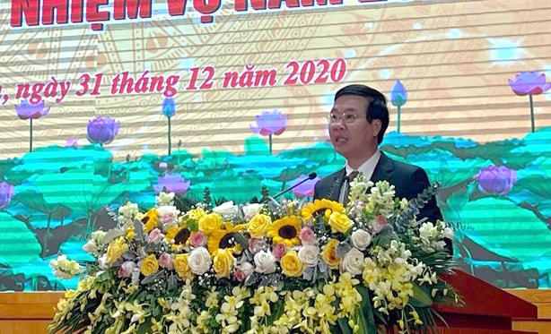 Ủy viên Bộ Chính trị, Bí thư Trung ương Đảng, Trưởng ban Tuyên giáo Trung ương Võ Văn Thưởng phát biểu tại Hội nghị.