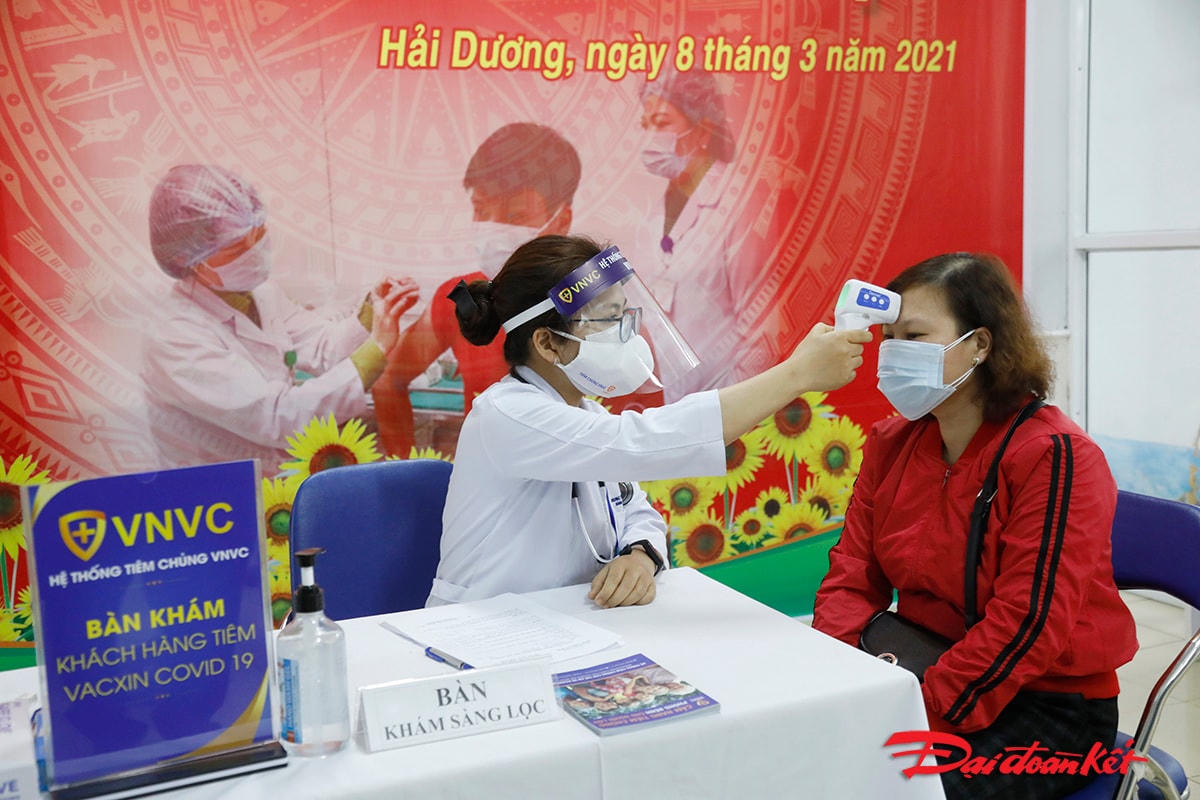 Những mũi tiêm vaccine phòng Covid-19 đầu tiên ở Hải Dương