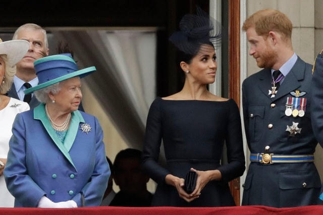 Vợ chồng Hoàng tử Harry rút khỏi vai trò thành viên cấp cao hoàng gia Anh. (Ảnh: Getty).