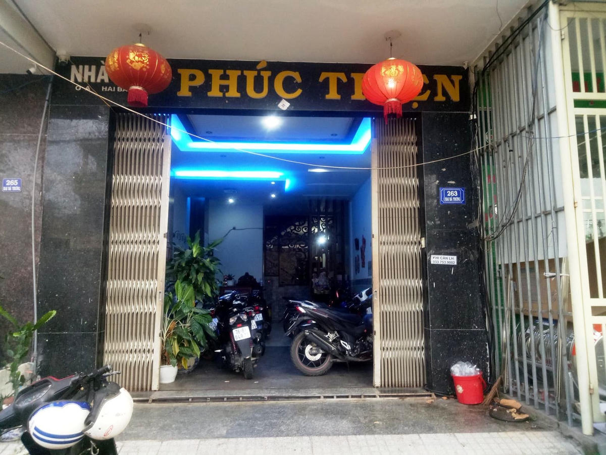 Nhà nghỉ nơi phát hiện nhóm thanh niên tụ tập bất chấp lệnh cấm. (Ảnh CA cung cấp).