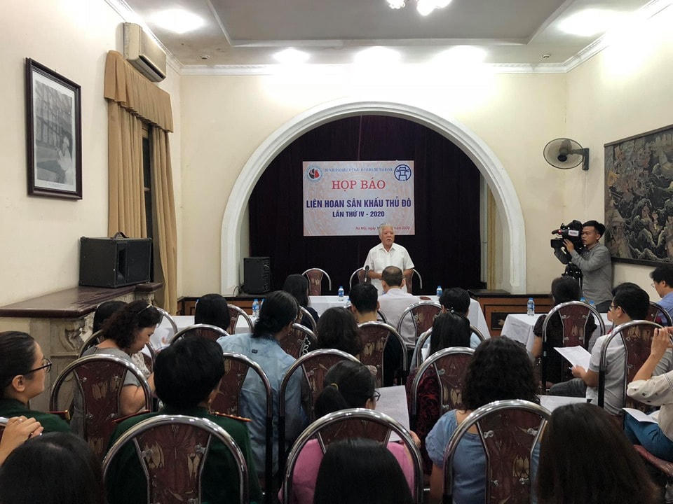 Toàn cảnh buổi họp báo