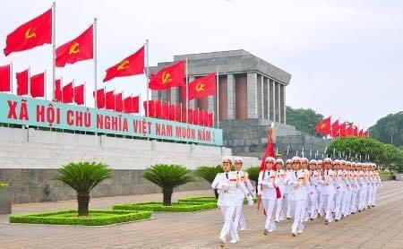 Lăng Chủ tịch Hồ Chí Minh.